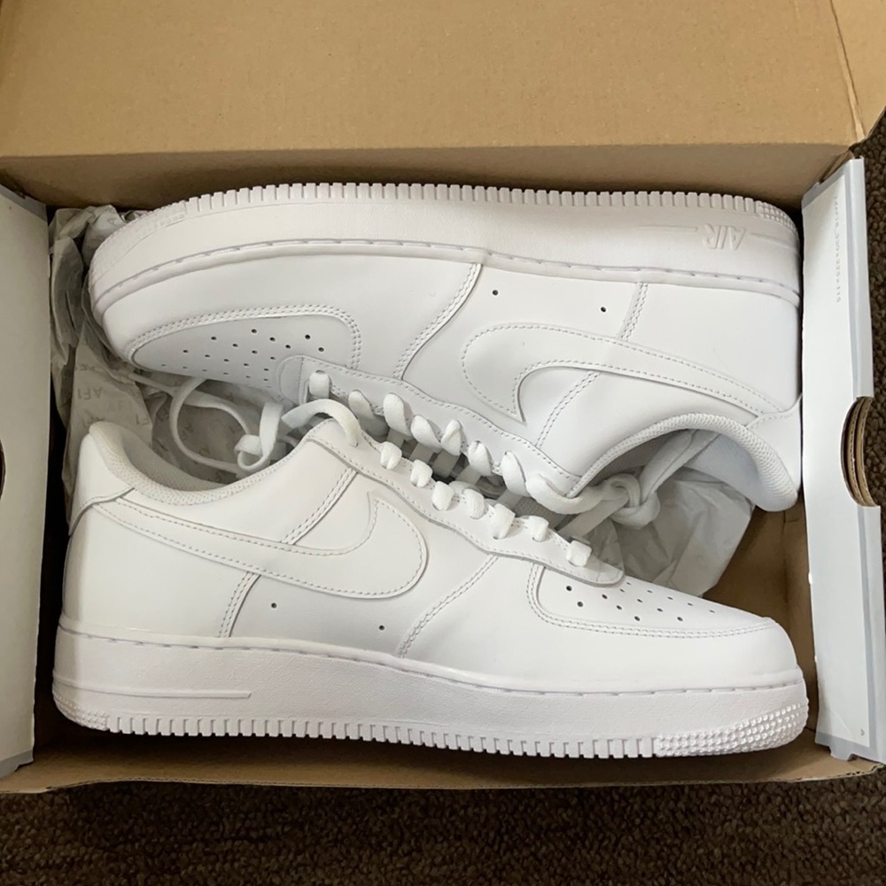 All white air force 1’s